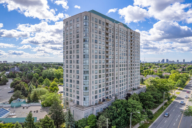 The Windsor At Chartwell in Toronto, ON - Building Photo - Building Photo