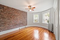 638 Washington St, Unit #101 in Brookline, MA - Building Photo - Building Photo