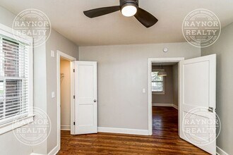 1925 Washington St in Durham, NC - Building Photo - Building Photo