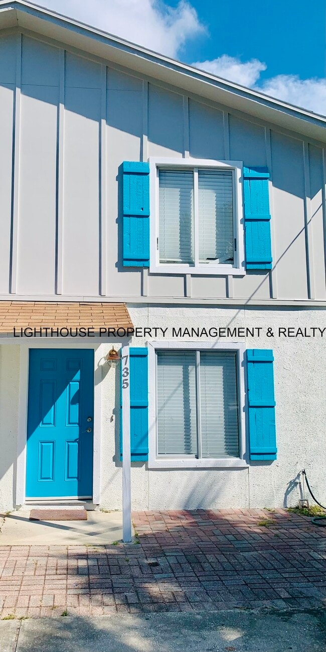 735 9th Ave S in Jacksonville Beach, FL - Building Photo - Building Photo