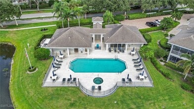1905 Seville Blvd in Naples, FL - Building Photo - Building Photo