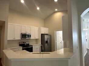 2576 Brookstone Dr in Kissimmee, FL - Building Photo - Building Photo