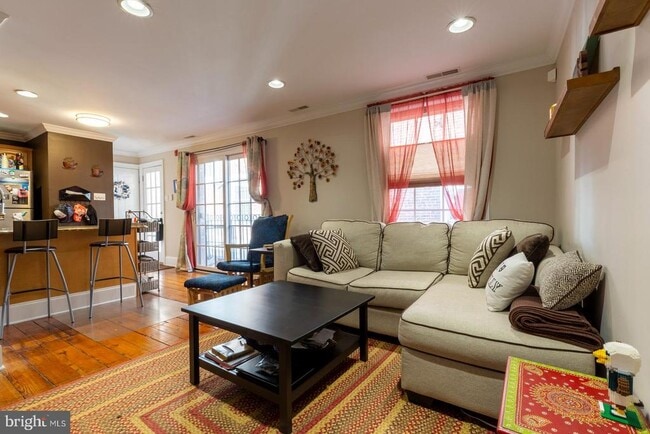 property at 1708 Pine St