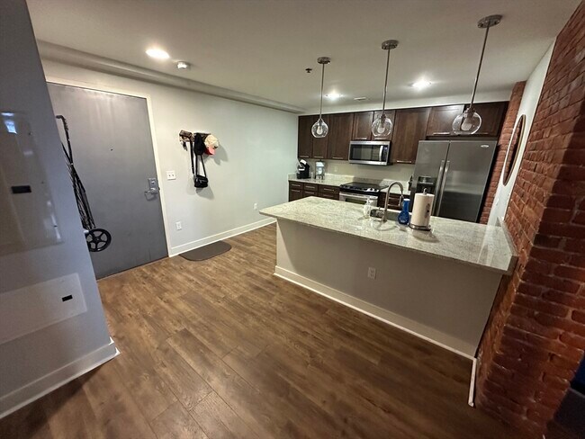 48 Water St in Worcester, MA - Building Photo - Building Photo