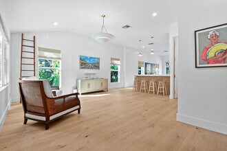 845 Sunset Rd in West Palm Beach, FL - Building Photo - Building Photo