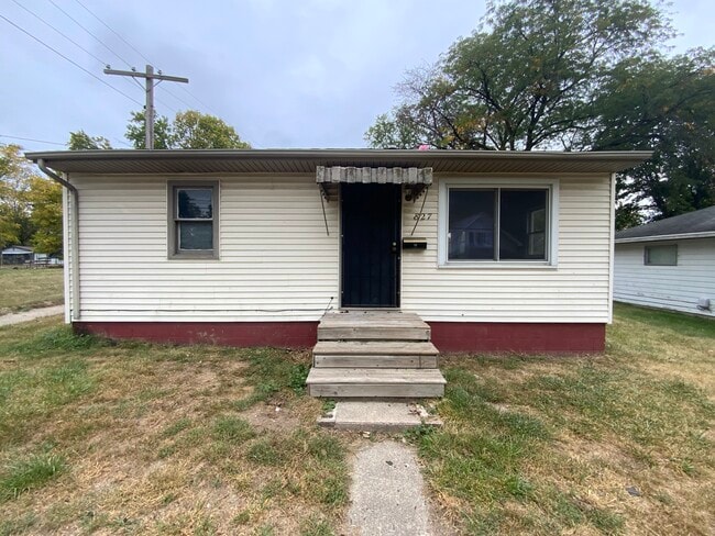 property at 827 Johnson St