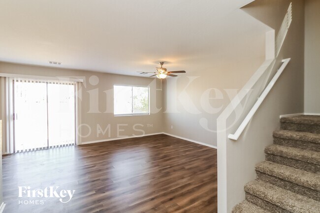 10612 W Sonora St in Tolleson, AZ - Building Photo - Building Photo