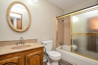 14419 Merry Meadow Dr in Houston, TX - Building Photo - Building Photo