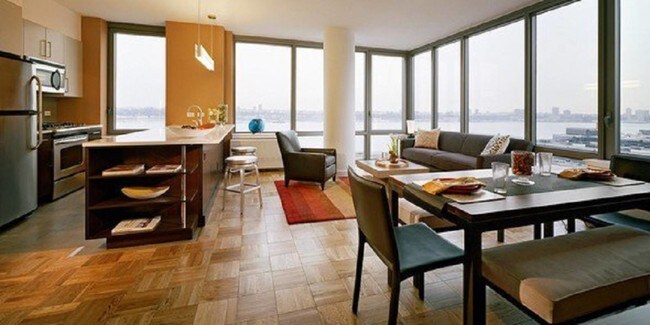 312 11th Ave-Unit -18C in New York, NY - Building Photo - Building Photo