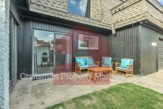 4045 Thunderbird Dr in Oklahoma City, OK - Building Photo - Building Photo