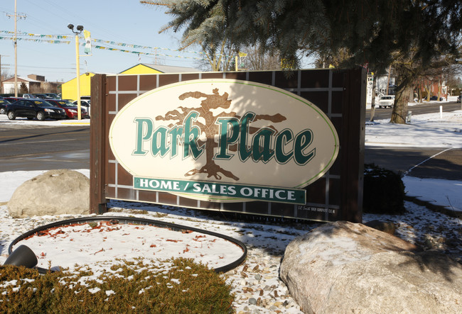 Park Place Community in Clio, MI - Building Photo - Building Photo