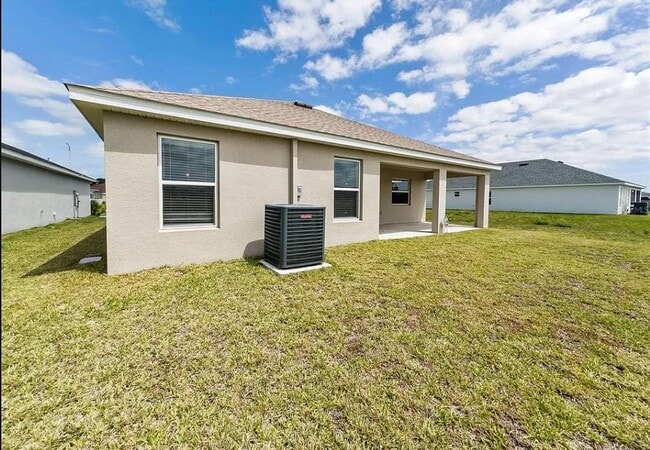 529 Vittorio Dr in Winter Haven, FL - Building Photo - Building Photo