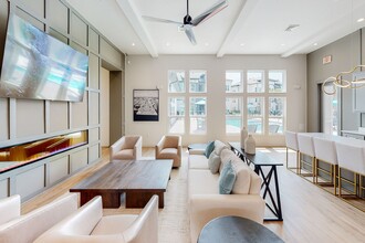 Preserve at Perdido Apartments in Pensacola, FL - Foto de edificio - Building Photo