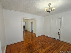 98 Gilbert Ave-Unit -2 in New Haven, CT - Building Photo - Building Photo