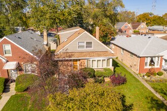 3836 Brummel St in Skokie, IL - Building Photo - Building Photo