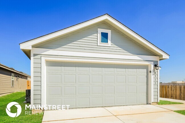 8511 Bunting Pl in San Antonio, TX - Foto de edificio - Building Photo