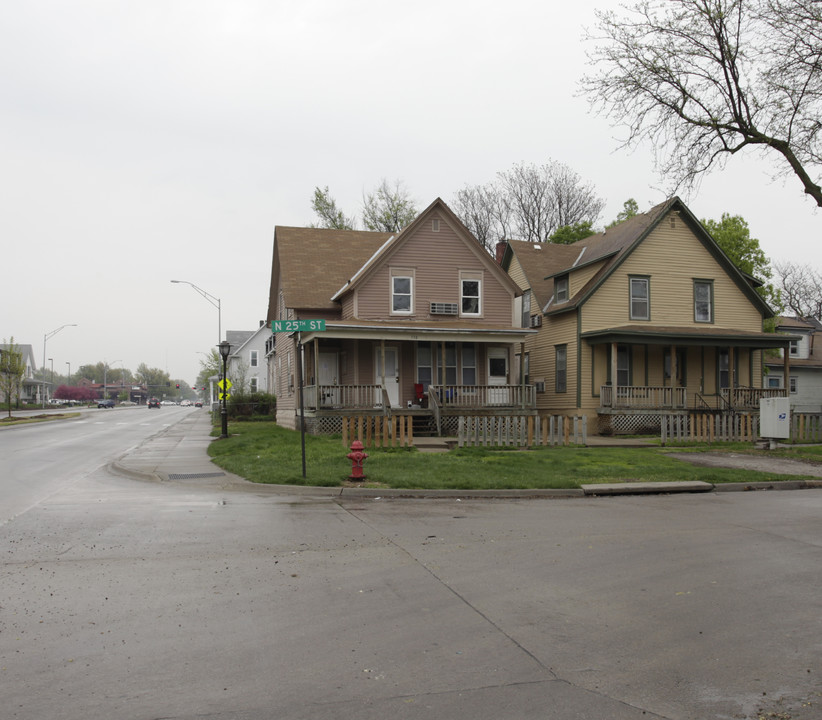 738 N 25th St in Lincoln, NE - Building Photo