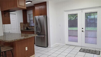 7141 Hope St in Hollywood, FL - Building Photo - Building Photo