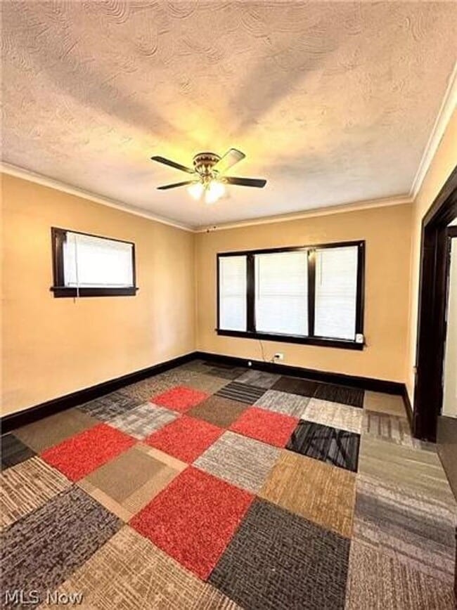 14410 Darwin Ave in Cleveland, OH - Building Photo - Building Photo