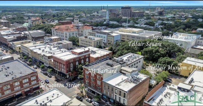 101 Barnard St in Savannah, GA - Building Photo - Building Photo