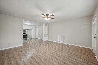 1201 Park Dr in Denison, TX - Building Photo - Building Photo