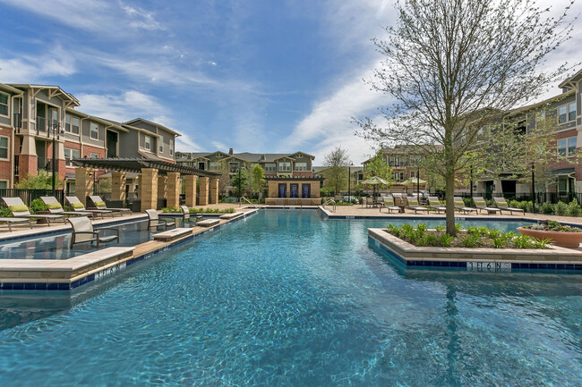 The Berkeley in Fort Worth, TX - Building Photo - Building Photo