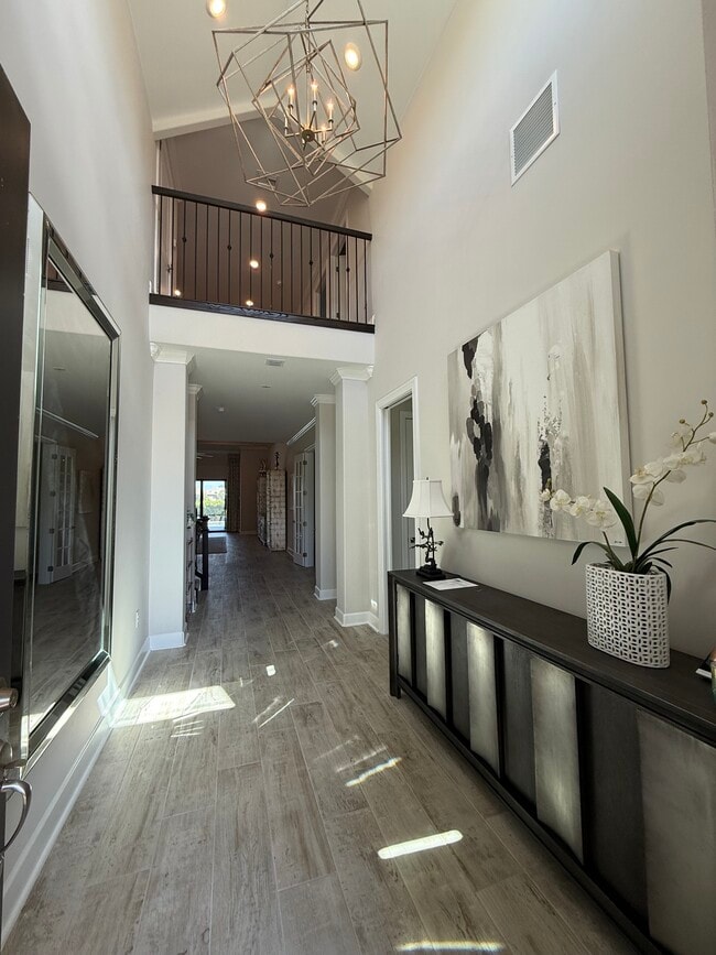 9574 Everglades Dr in Naples, FL - Foto de edificio - Building Photo