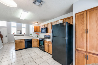 7921 Santa Catalina in San Antonio, TX - Building Photo - Building Photo