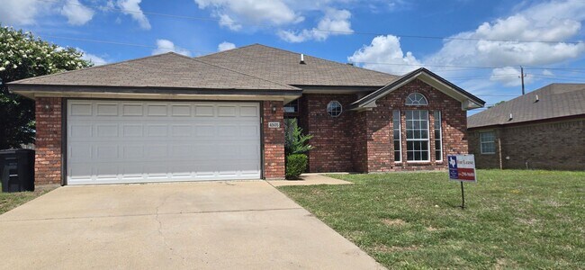 4505 Hitchrock Dr in Killeen, TX - Building Photo - Building Photo