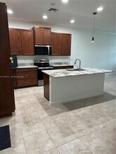 4496 Longwood Lake Sq in Westlake, FL - Building Photo - Building Photo