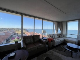 4302 Ocean Dr in Corpus Christi, TX - Building Photo