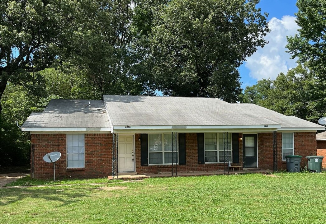 6238 Macon Rd in Memphis, TN - Building Photo