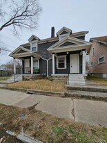 120 S Monmouth St in Dayton, OH - Building Photo