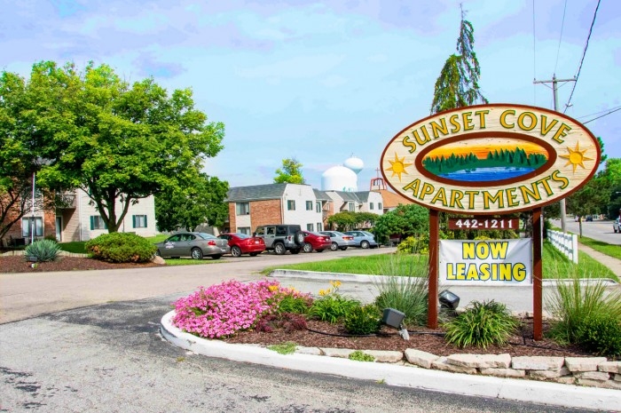 Sunset Cove Apartments in Danville, IL - Building Photo