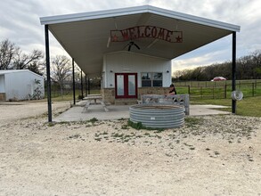 3D Bunkhouse and Arena in Stephenville, TX - Building Photo - Building Photo