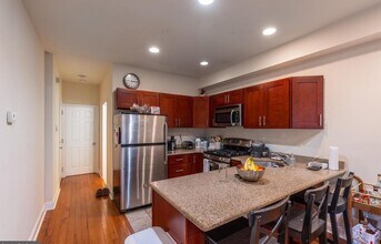 1708 Fontain St, Unit B in Philadelphia, PA - Building Photo - Building Photo