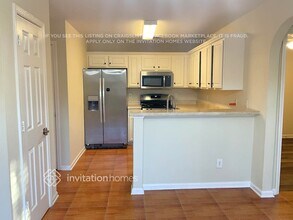 145 Stoneforest Dr in Woodstock, GA - Building Photo - Building Photo