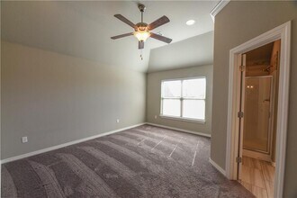 1031 Gardenia St in Centerton, AR - Building Photo - Building Photo