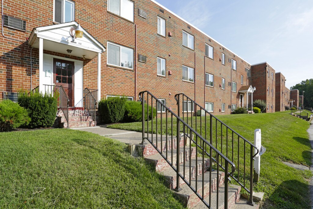 Laura Lane Apartments Norristown, PA Apartments