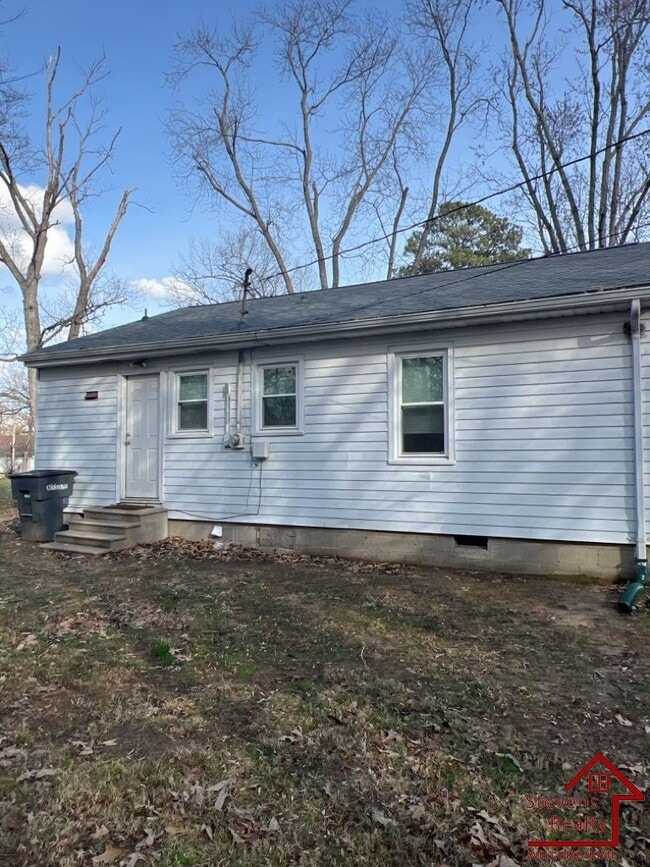 1070 Brown Ave in Cookeville, TN - Building Photo - Building Photo