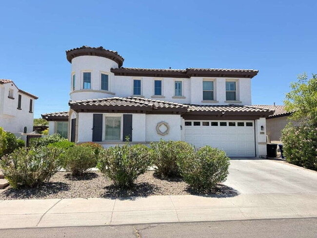 property at 2595 E Ebony Dr