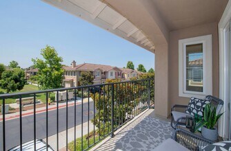 1322 Isabella Way in Vista, CA - Building Photo - Building Photo