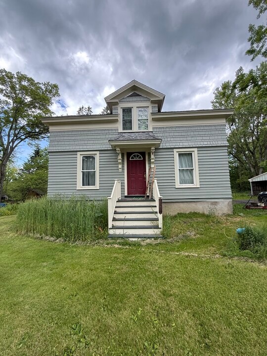 2770 Slaterville Rd in Brooktondale, NY - Building Photo