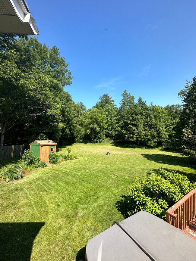 7 Yandow Dr in South Burlington, VT - Building Photo - Building Photo