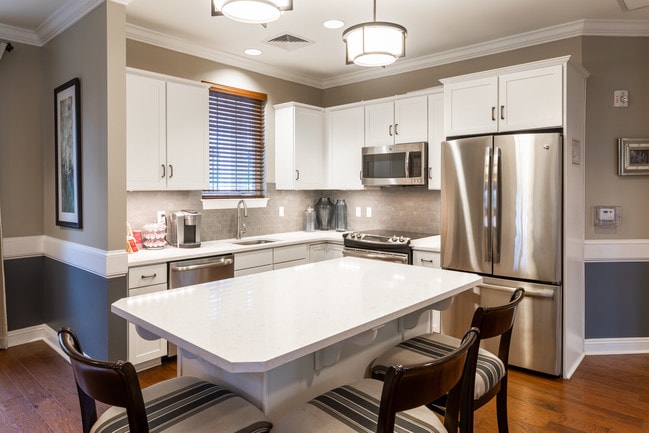 Newtown Place in Newtown, PA - Building Photo - Interior Photo