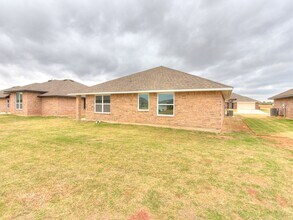 1680 Addington Rd in Newcastle, OK - Building Photo - Building Photo