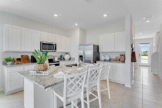 1785 Wooden St in Davenport, FL - Building Photo - Building Photo