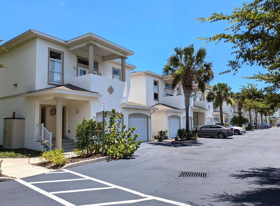 532 Devon Cir in St. Augustine, FL - Foto de edificio