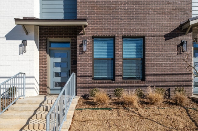 303 Park St in Springdale, AR - Building Photo - Building Photo