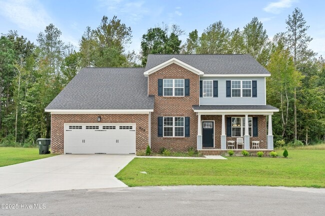 property at 909 Freewoods Ct